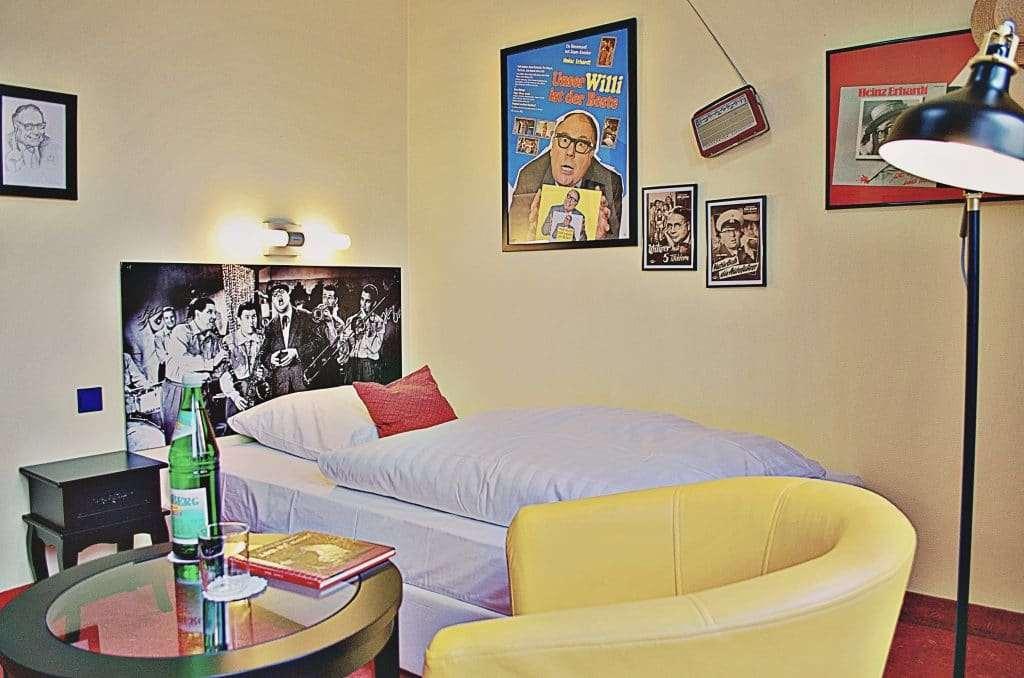 Retro - Art - Hotel Люнен Номер фото