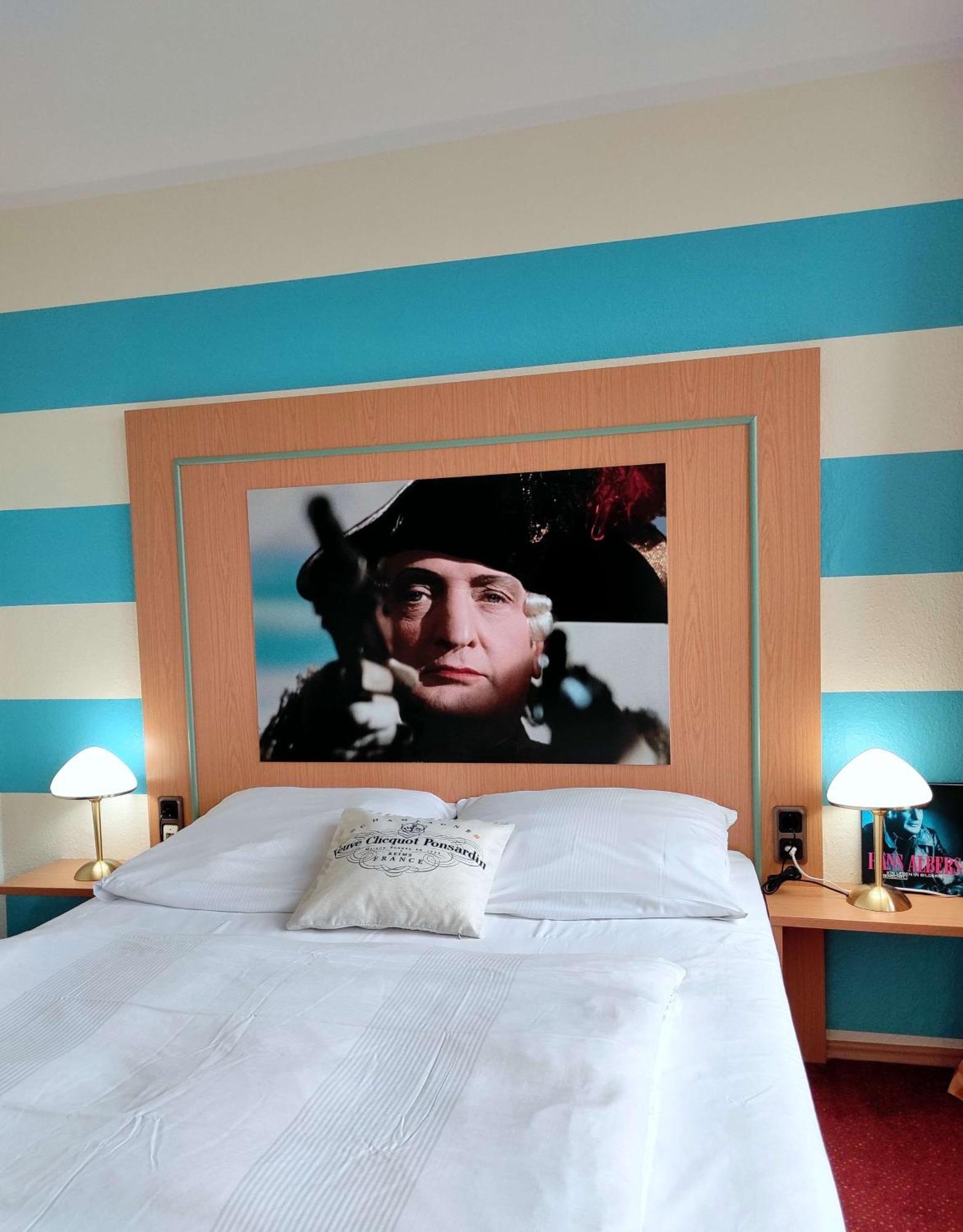 Retro - Art - Hotel Люнен Экстерьер фото
