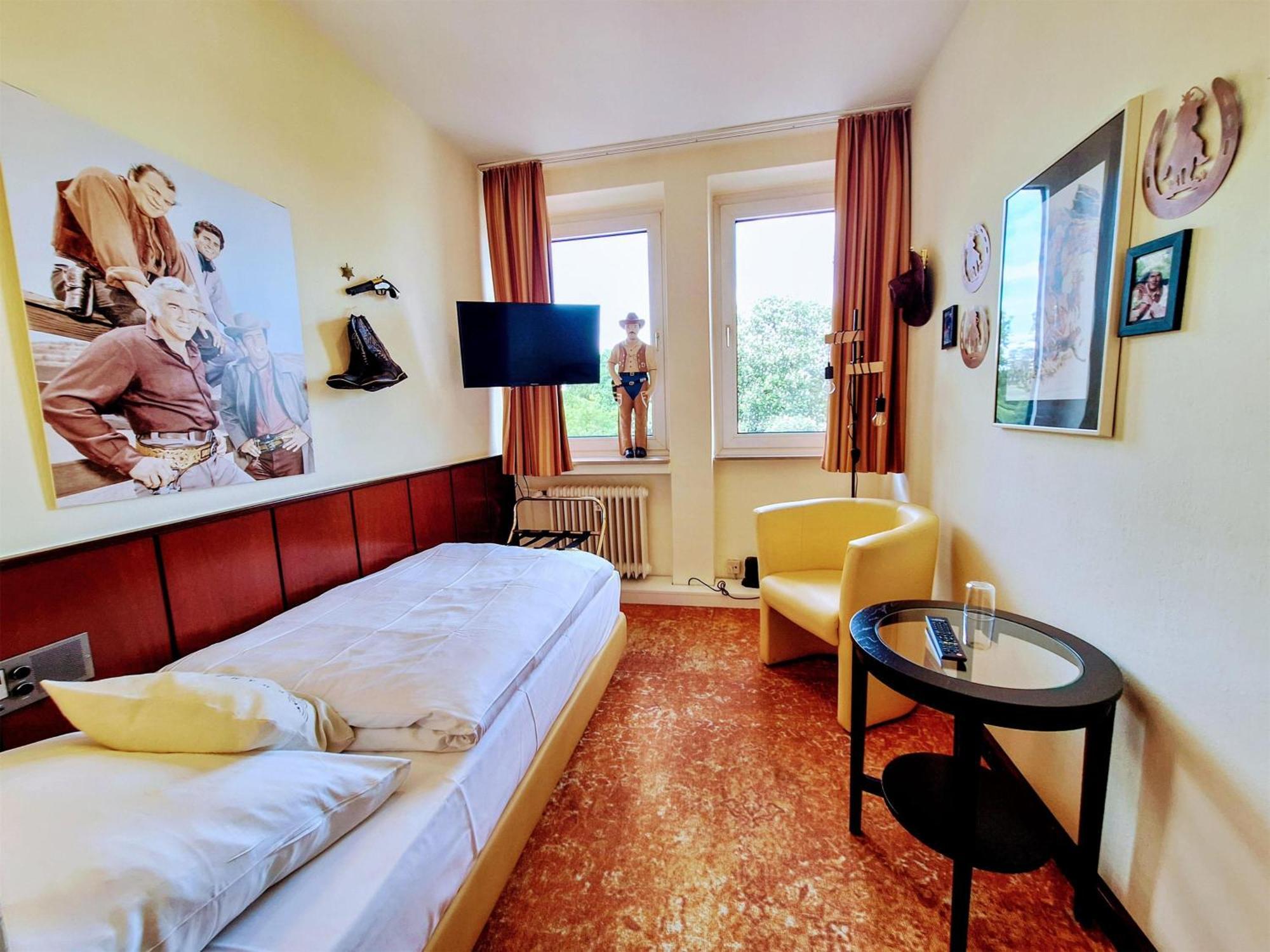 Retro - Art - Hotel Люнен Экстерьер фото
