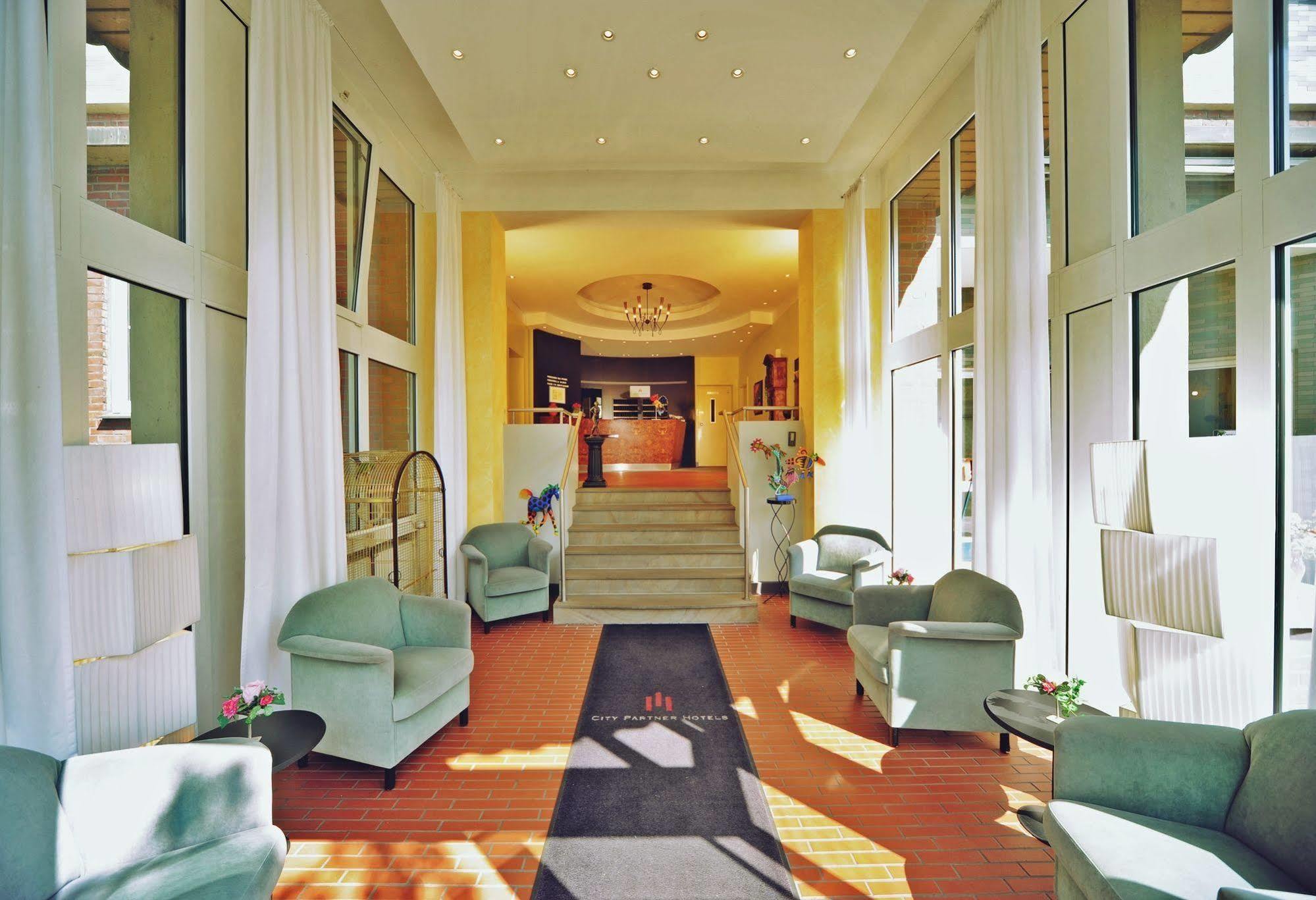 Retro - Art - Hotel Люнен Экстерьер фото